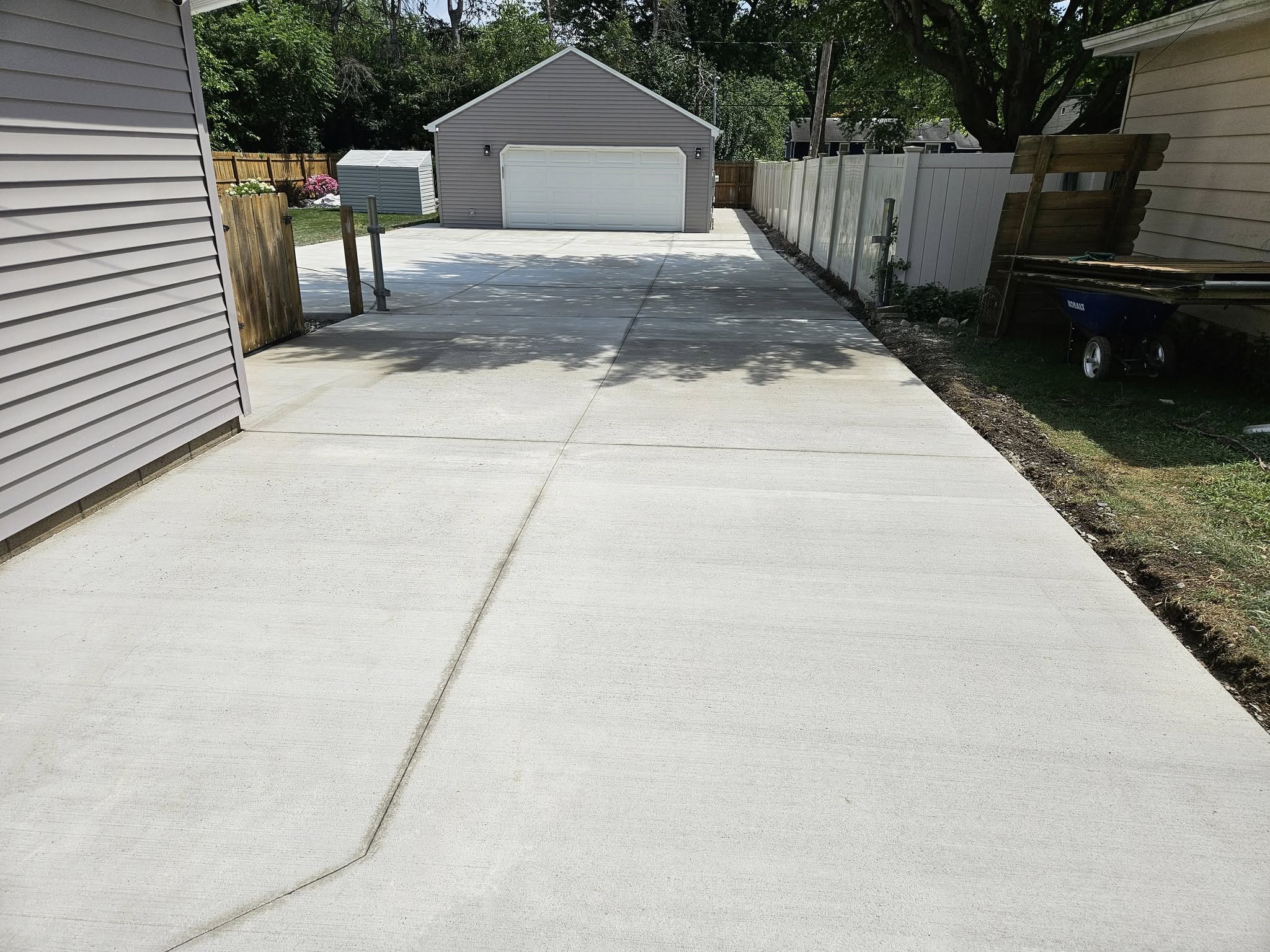 Long residential drive way