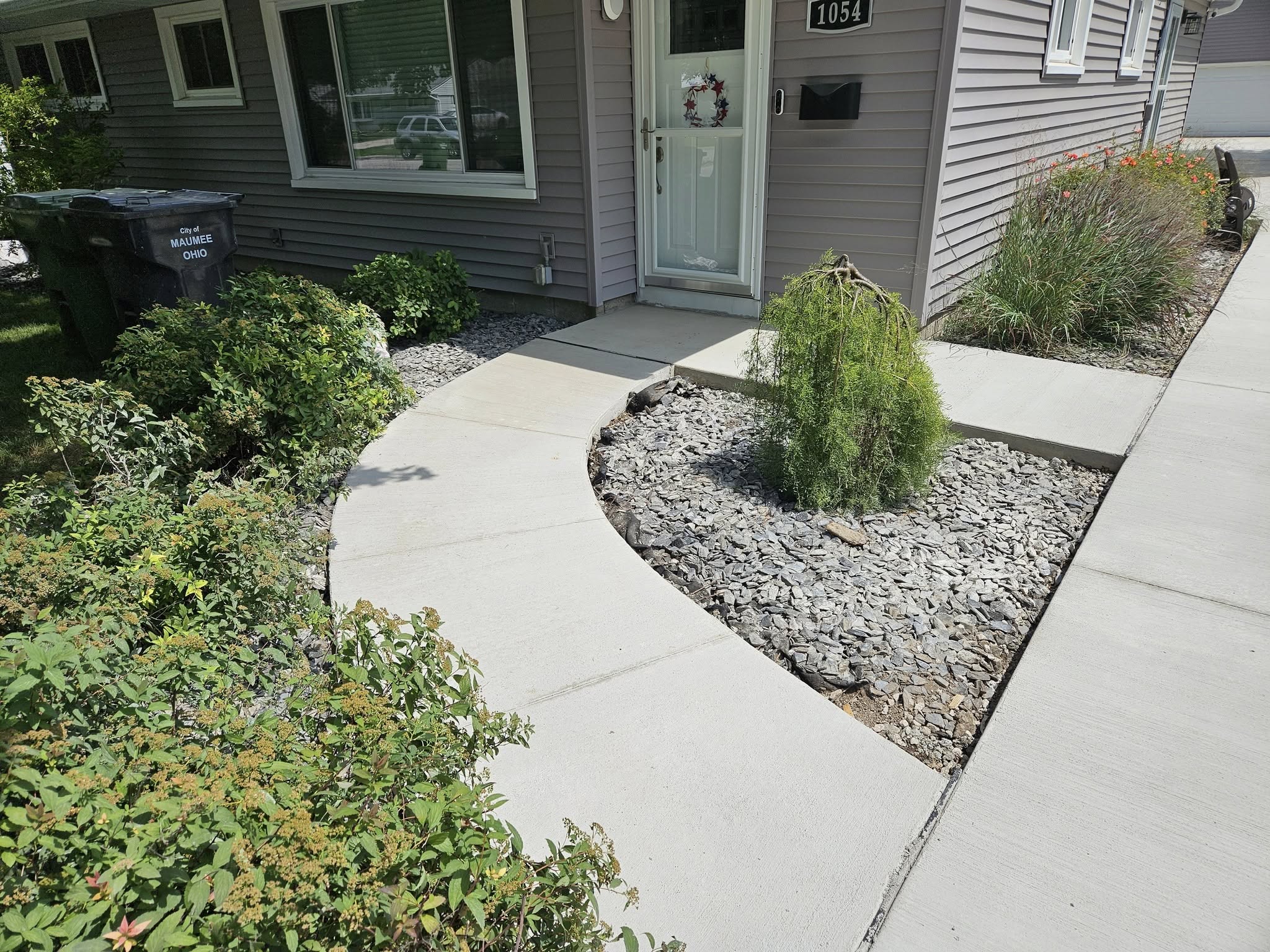 Concrete Sidewalk