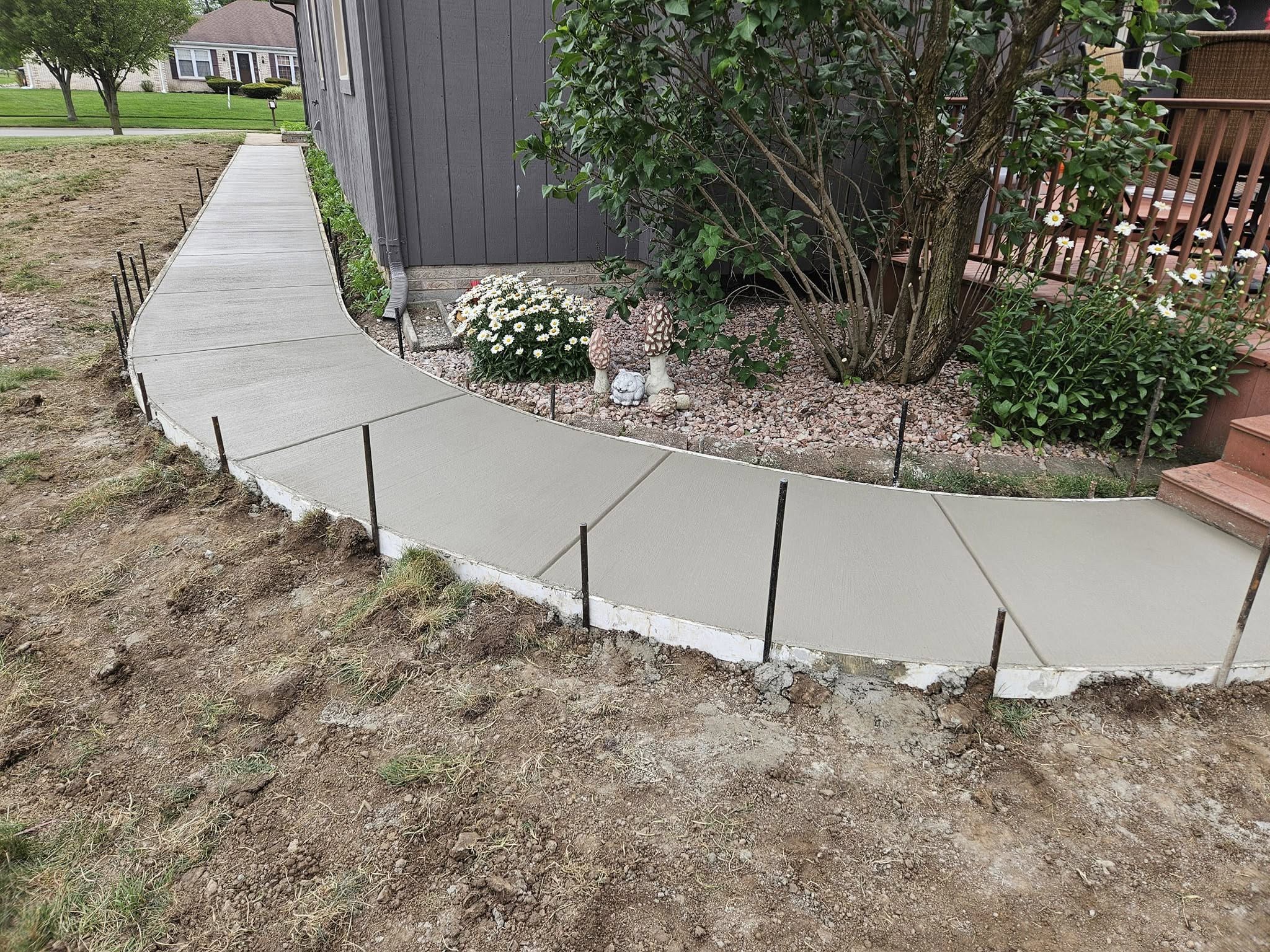 Sidewalk Front Curved Sidewalk